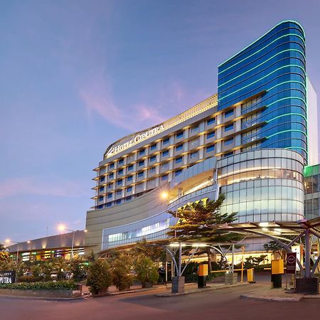 Hotel Ciputra Cibubur Managed By Swiss-Belhotel International Exterior foto