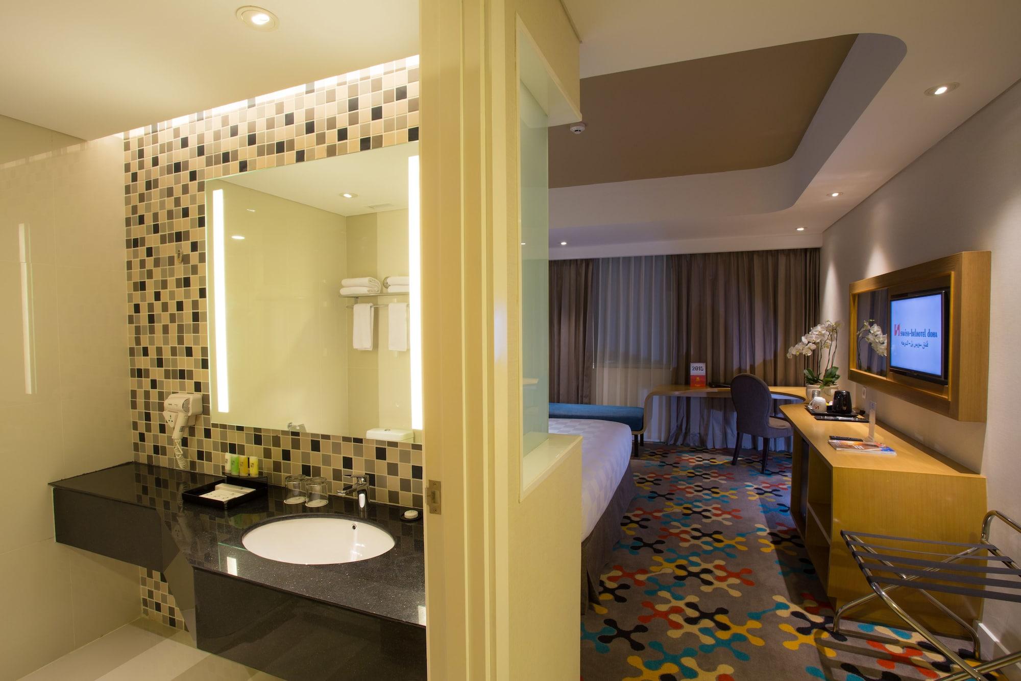 Hotel Ciputra Cibubur Managed By Swiss-Belhotel International Exterior foto