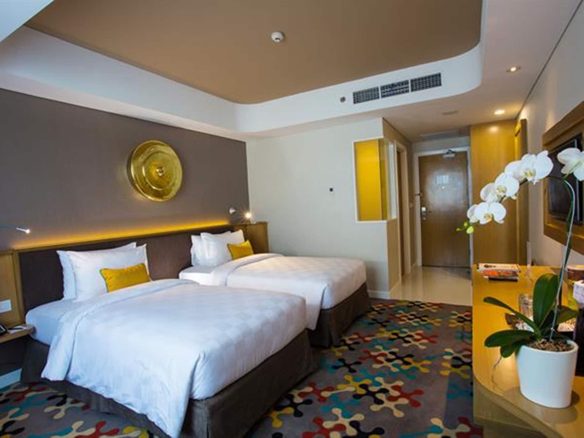 Hotel Ciputra Cibubur Managed By Swiss-Belhotel International Exterior foto
