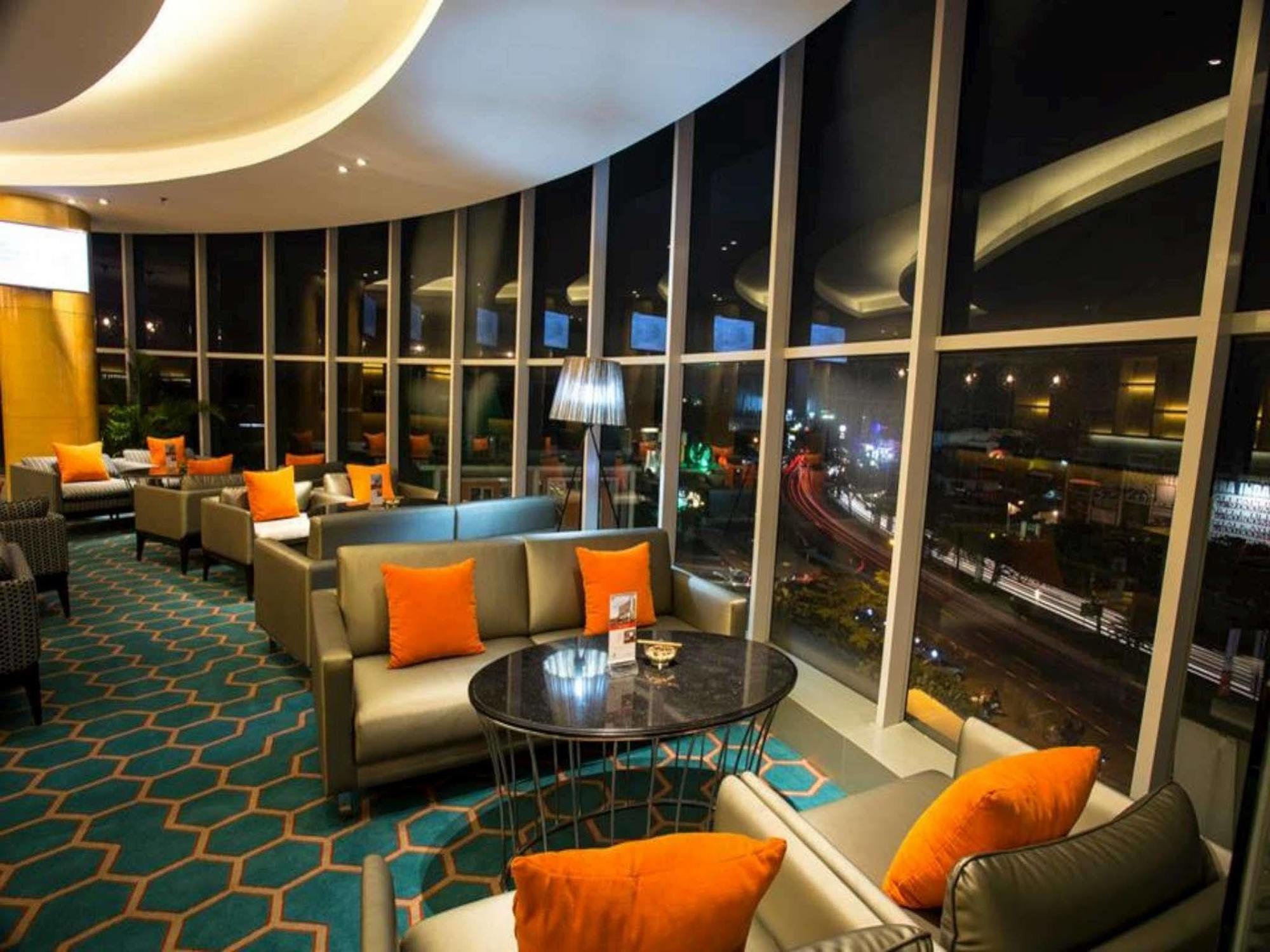 Hotel Ciputra Cibubur Managed By Swiss-Belhotel International Exterior foto